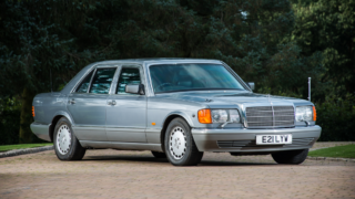 La Mercedes 560 SEL appartenuta a re Hussein di Giordania.