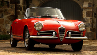 Alfa Romeo Giulietta Spider.